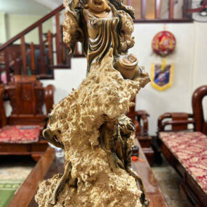 Wooden plant stand 004